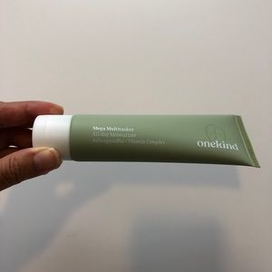 Onekind Mega Multitasker All-day Moisturizer face